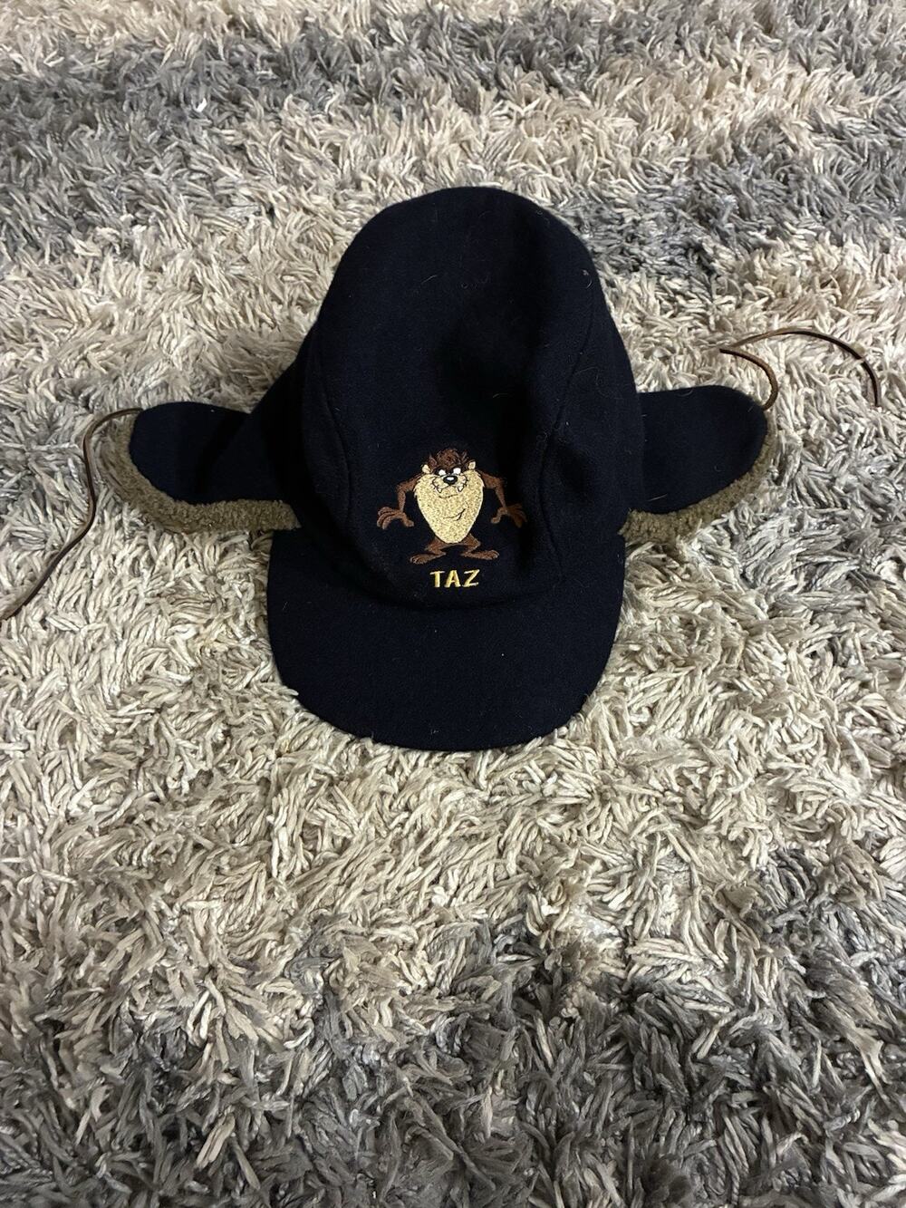 Vintage Tazmanian Taz Devil Winter Hat With EarcoverWarner Brothers Studio Store